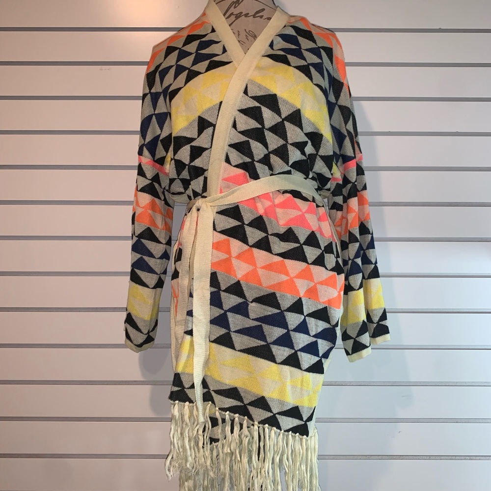 Lady’s World Tie Sweater